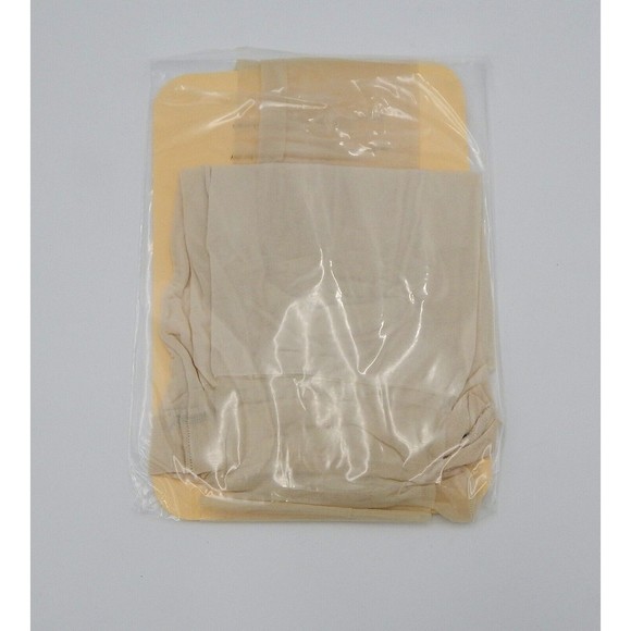 Victoria's Secret Cream Silky Sheer Control Top Pantyhose Medium NOS - Picture 5 of 6
